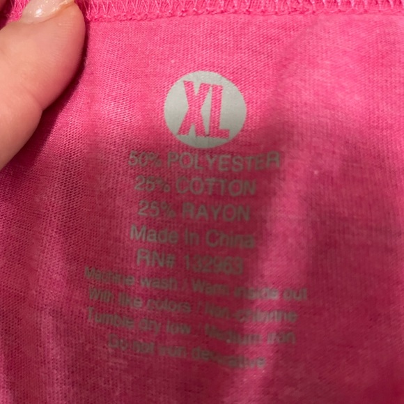 Xl pink tank top - Picture 3 of 3